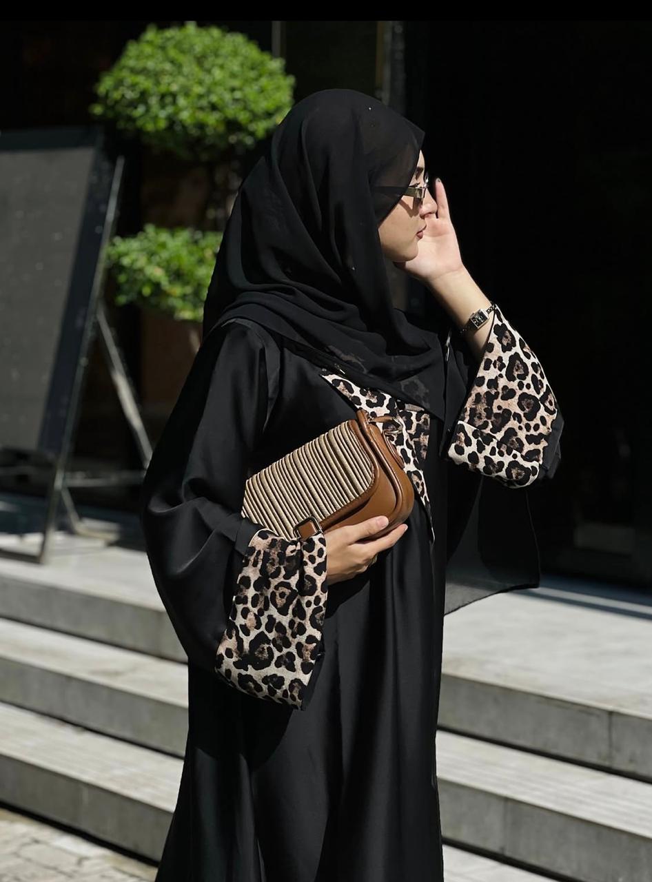 Leopard Luxe Open Abaya