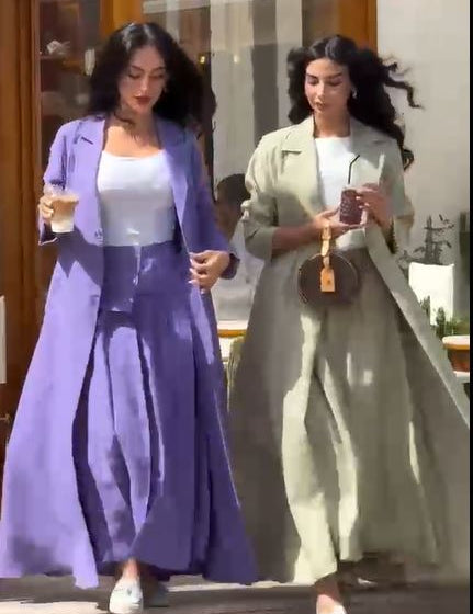 abaya.jpg